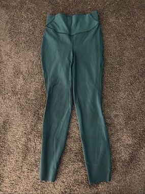 Lululemon Athletica Women’s 6 High-Rise Seam Detail Leggings in Teal